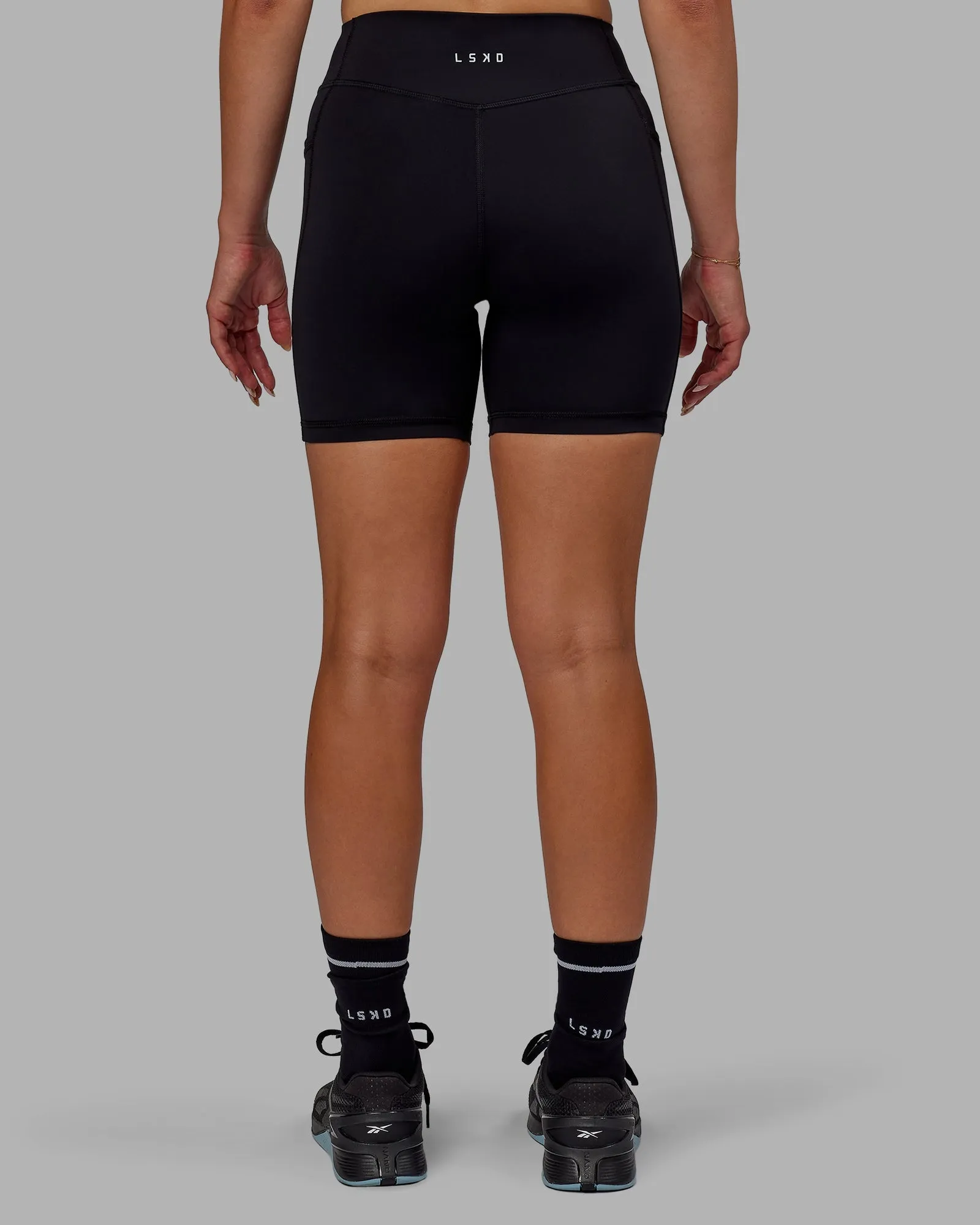 Elite Mid-Length Shorts - Black