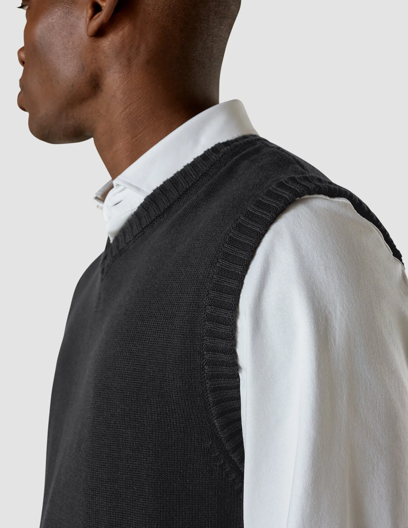 Heavy Knit Vest Black