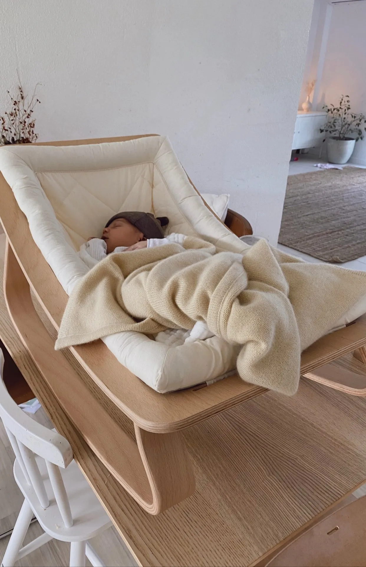 Heirloom baby blanket (100% cashmere)