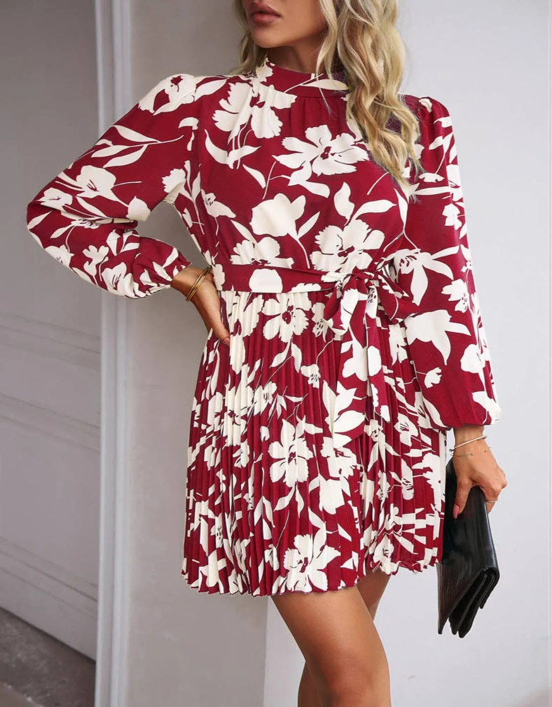 Red Long-Sleeved Floral Print Ruffled Short Dress